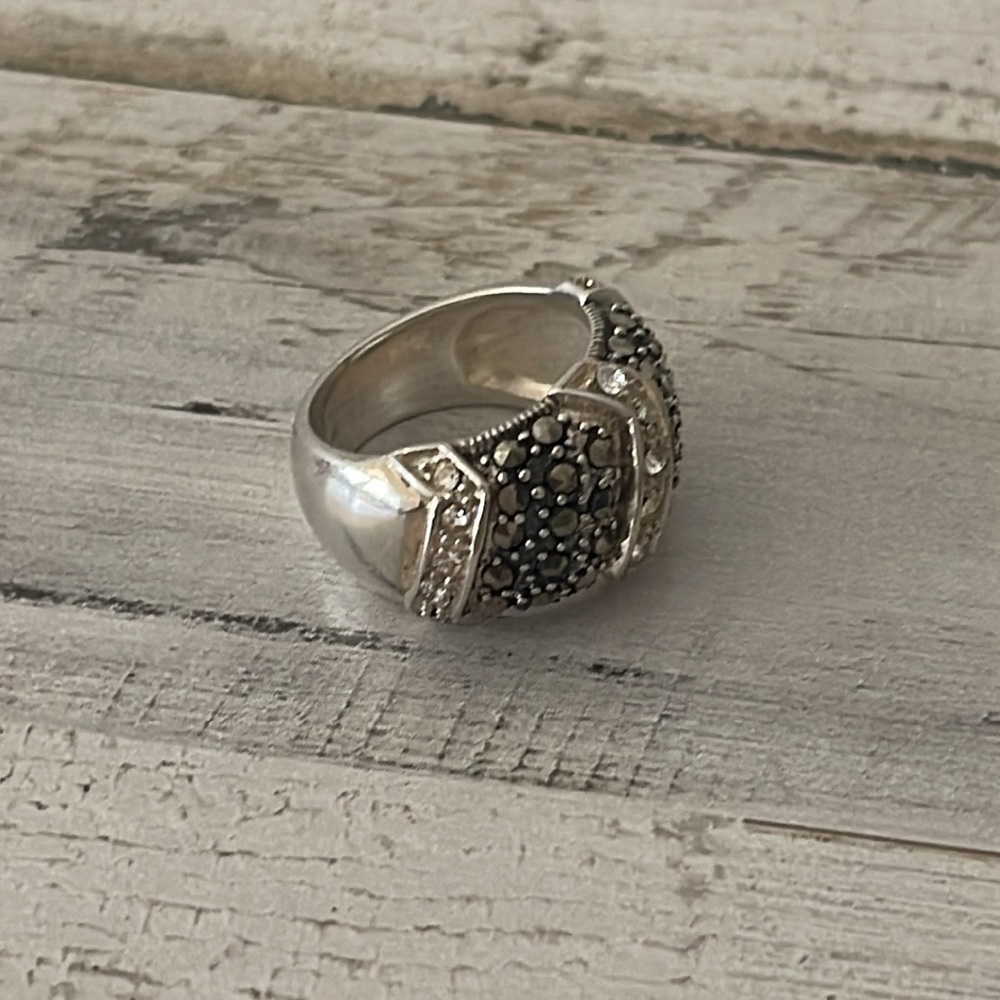 Sterling Silver Marcasite Crystal Wide Band Statement Ring - Picture 4 of 8